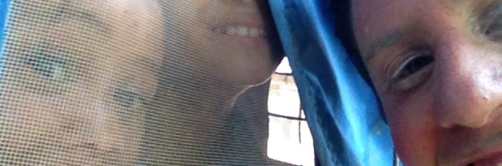 Clown ler med två barn