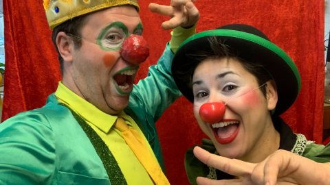 Porträtt av clownerna Björn Dahlman och Virginia Librado