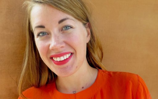 Porträttbild på Louise Frisk